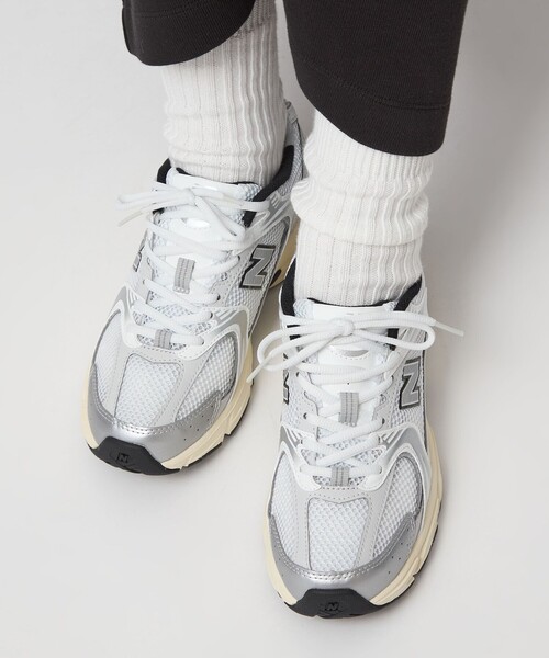 New Balance MR530TA シルバー スニーカー 24cm 美品 New Balance MR530TA シルバー スニーカー 24cm 美品 - メルカリ