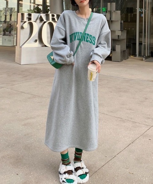 Sally Lunn ワンピース ロゴスウェットワンピース : ZOZOTOWN Yahoo!店