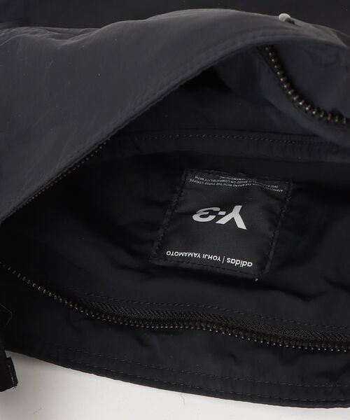 Y-3 「Y-3」 ショルダーバッグ ONE SIZE ブラック メンズ : ZOZOTOWN