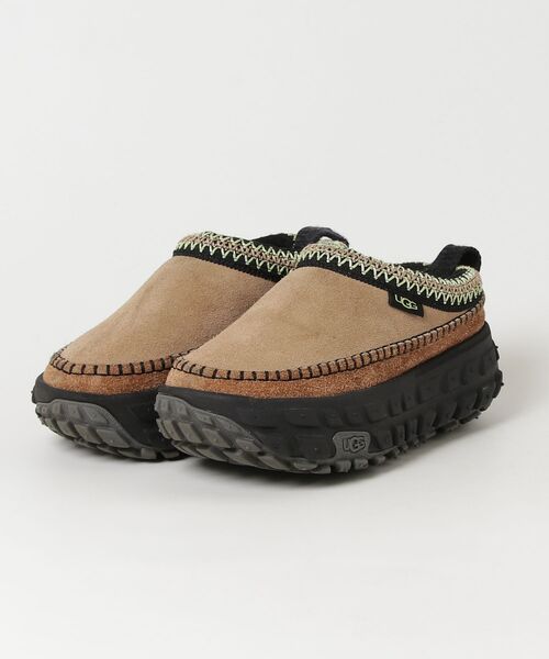 UGG Australia（アグオーストラリア） 「UGG」 スリッポン 5 ベージュ