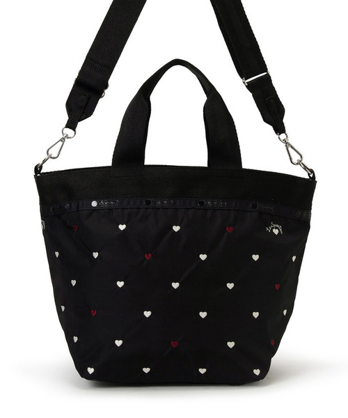 ✨未使用級✨レスポートサックBUCKET TOTE　2way ハート柄 LeSportsac（レスポートサック） トートバッグ BUCKET TOTE レッド