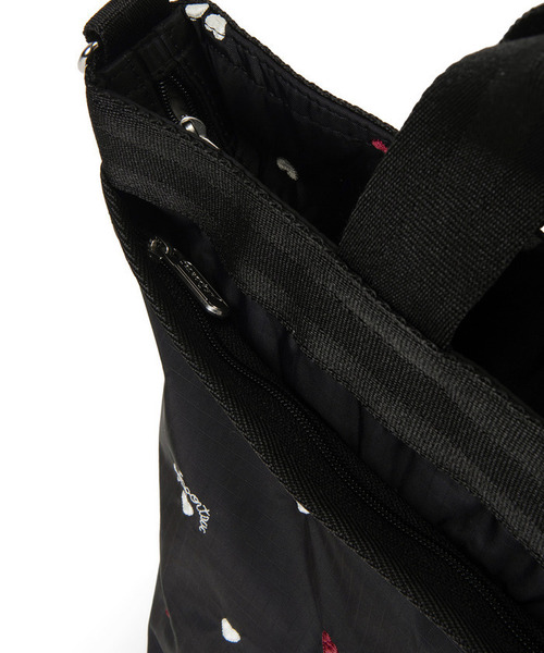 LeSportsac（レスポートサック） トートバッグ BUCKET TOTE レッド