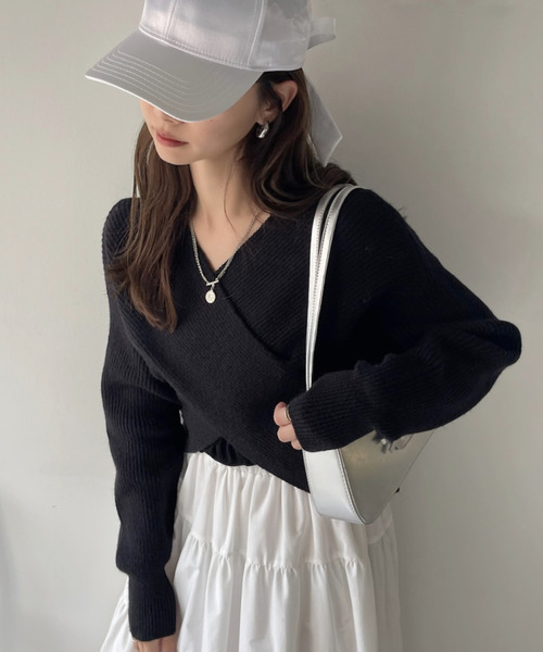 Ada. ニット セーター 1枚でキマる大人かわいい。クロス