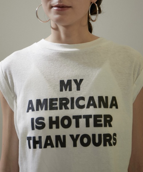 Americana ロゴプリント Tシャツ Americana＞ロゴプリント Tシャツ（Tシャツ/カットソー