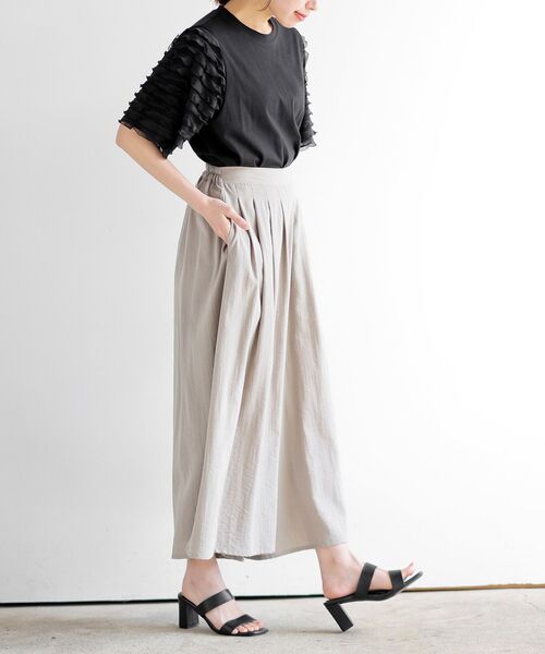 kry clothing tシャツ フリルスカート 1.jpg