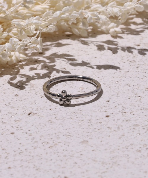 LHME 指輪 リング 「WEB限定」“Moment”プチフラワーリング/サージカル