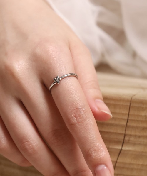 LHME 指輪 リング 「WEB限定」“Moment”プチフラワーリング/サージカル