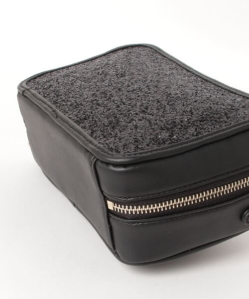 artemis by DIANA（アルテミス by ダイアナ） ショルダーバッグ FREE