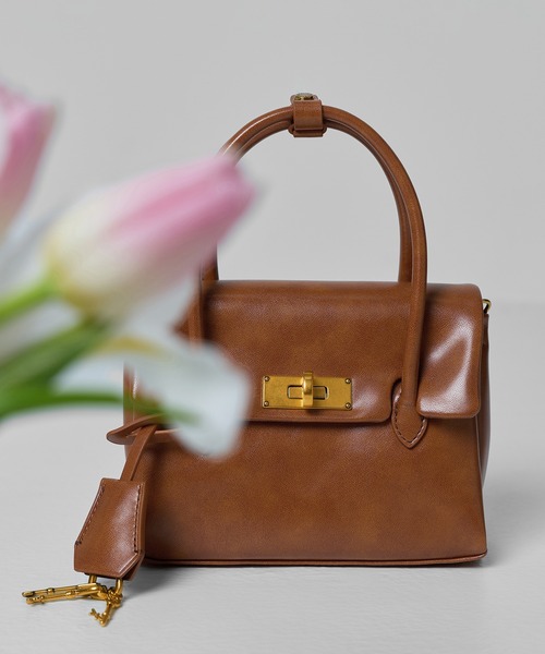 CHARLES ＆ KEITH（チャールズ&キース） トートバッグ ミニボクシー