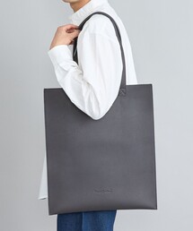 ブランド品のショップバック等です 7500024F0012_l1_c101.jpg