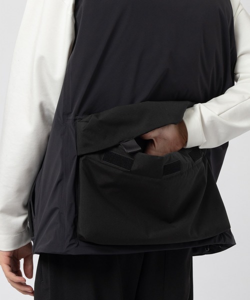 WHITE MOUNTAINEERING（ホワイトマウンテニアリング） ダウンベスト
