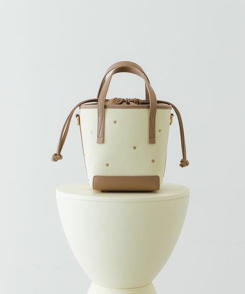 ナチュラル【ALDO】編み込み クロスボディー バケツバッグ ナチュラル【ALDO】編み込み クロスボディー バケツバッグ