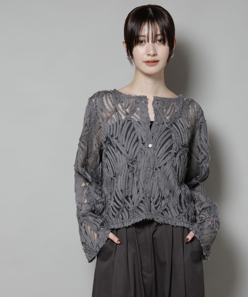 【極美品】ノコオーノ　長袖カーディガン　フリルチュールレース　花柄刺繍 チュール刺繍ハーフスリーブカーディガン/le.coeur blanc(ルクール