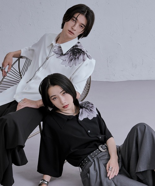 Ellno Loset（エルノロゼット） シャツ フラワーモチーフプリント