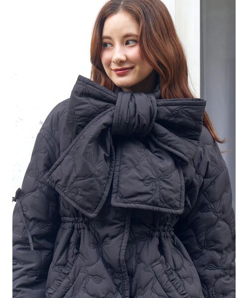 Mademoiselle NON NONくすみブルー系マフラー付きダウンコート Mademoiselle NON NONくすみブルー系マフラー付きダウンコートの通販は