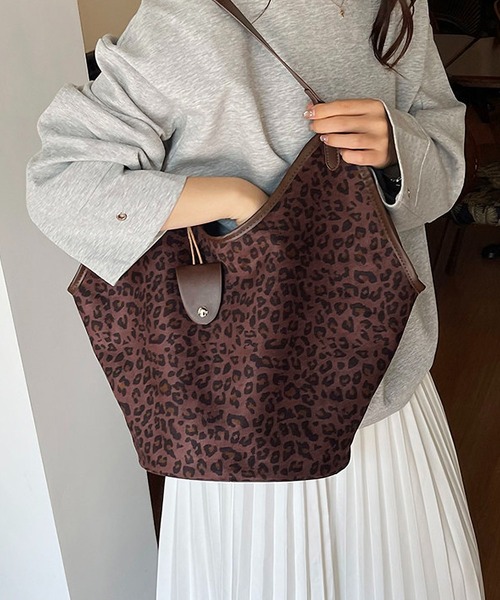LA VORAGINE（ラ ヴォラジネ） トートバッグ ヒョウ柄バケツ大容量