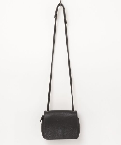 ear PAPILLONNER（イア パピヨネ） ショルダーバッグ - ブラック