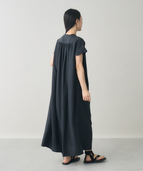ワンピース 「kuros'オリジナル」フレンチスリーブAラインワンピース 日本製の画像