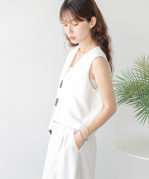 ベスト ジレ 夏 裾レースアシンメトリーボタンベスト レディース