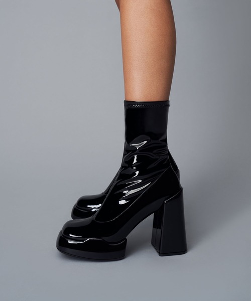 CHARLES & KEITH Lula ルラ パテントブロックヒールブーツ CHARLES ＆ KEITH ブーツ Lula ルラ パテントブロックヒール