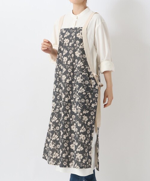 212 KITCHEN STORE エプロン フラワーサイドリボンBK : ZOZOTOWN