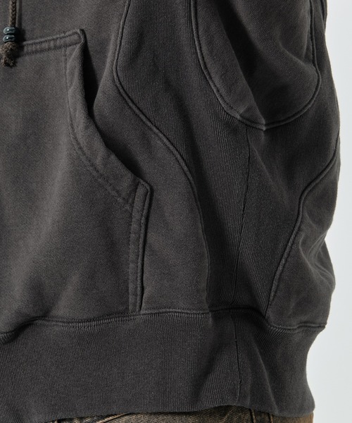 NVRFRGT（ネヴァーフォーゲット） パーカー PANELLED ZIP UP HOODIE