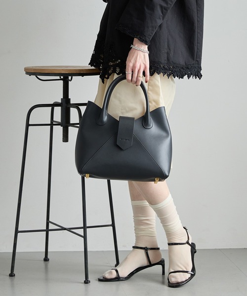 【タグ付き】未使用 HASHIBAMI フェズ　ハンドバッグ　ブラックショルダー Hashibami（ハシバミ） ショルダーバッグ バッグ 入学式 入園式 卒園式