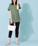 ブラウス シャツ 麻調素材タック使いシャツチュ...の詳細画像3