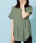 ブラウス シャツ 麻調素材タック使いシャツチュ...の詳細画像1