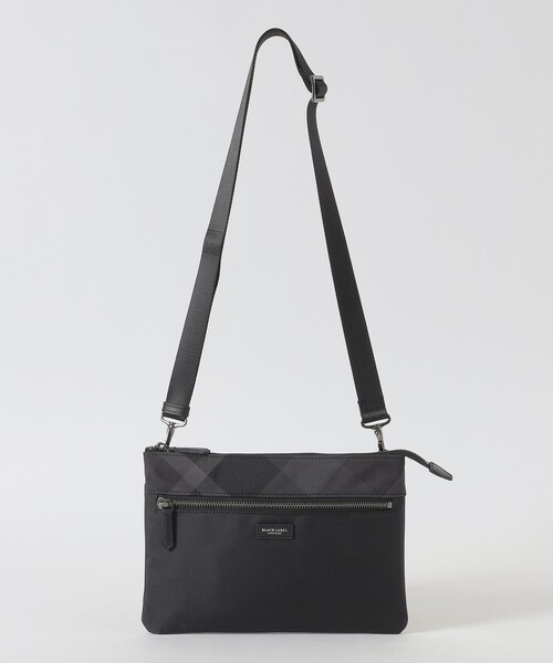 美品 ブラックレーベルクレストブリッジ ショルダーバッグ サコッシュ 軽量 BLACK LABEL CRESTBRIDGE ショルダーバッグ 「一部店舗限定