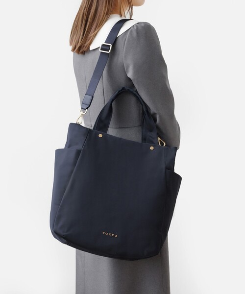 TOCCA（トッカ） トートバッグ ALINE NYLONTOTE M ナイロントート