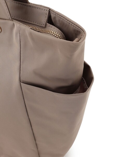TOCCA（トッカ） トートバッグ ALINE NYLONTOTE M ナイロントート