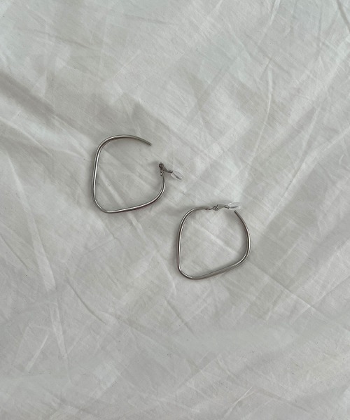 CEMO NEMO（セモネモ） イヤリング 「金属アレルギー対応」スクエア