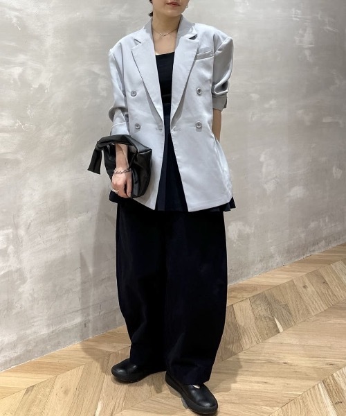 新品未使用タグ付きstyle mixer サイドタックフォルムパンツ STYLEMIXER（スタイルミキサー） パンツ サイドタックフォルムパンツ
