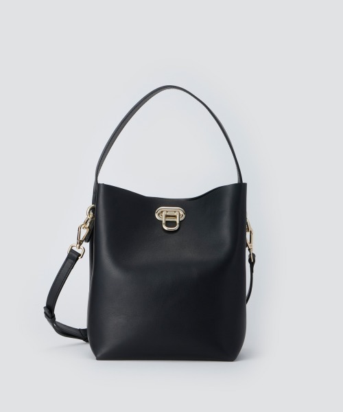 PELLICO ペリーコ 2way ショルダーバッグ レザー切り替え 水玉 A4 PELLICO - PELLICO ペリーコ 2way ショルダーバッグ レザー切り替え