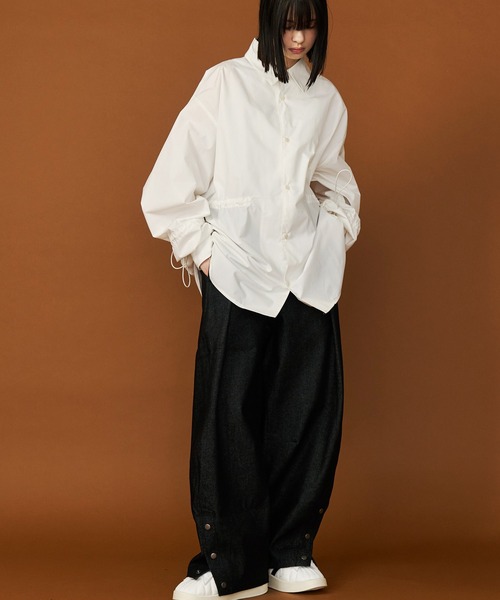 ジーンズ 「UNISEX」DENIM CURVE PANTS/デニムカーブパンツ メンズ レディースの画像