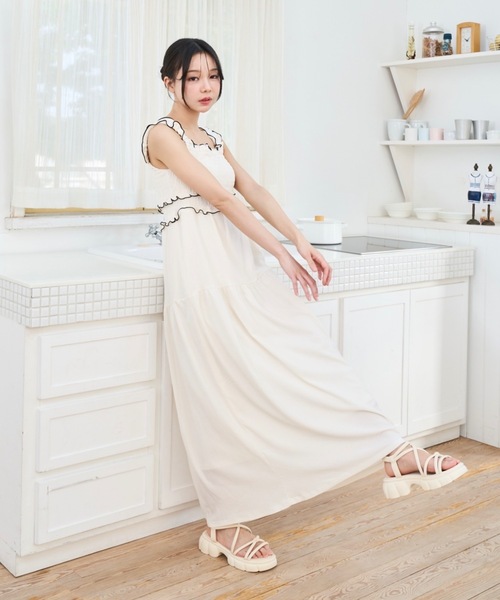 Lallana ギャザーフレアロングワンピース Lallana（ララーナ） ワンピース Gather flare long dress/ギャザー