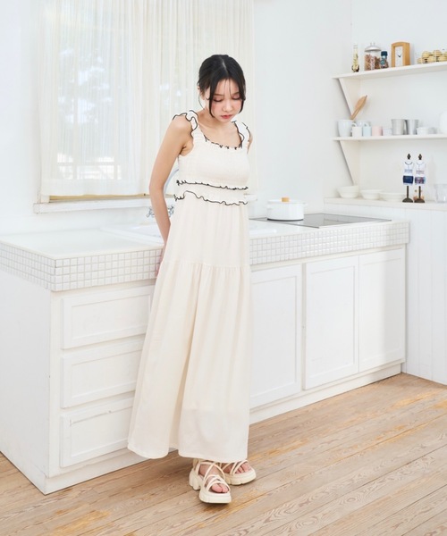 Lallana ギャザーフレアロングワンピース Lallana（ララーナ） ワンピース Gather flare long dress/ギャザー
