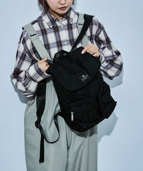 HUNDRED デイバック リュック ナップサックデザインリュック 大容量 A4