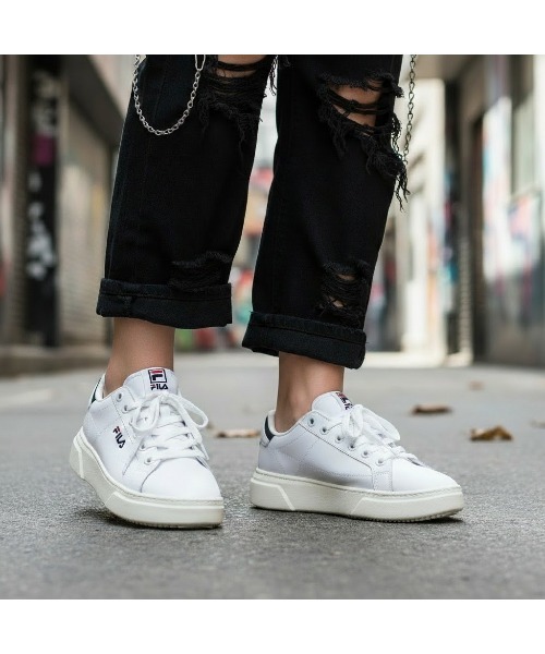 FILA レディーススニーカー（サイズ（cm）：22cm）｜シューズ