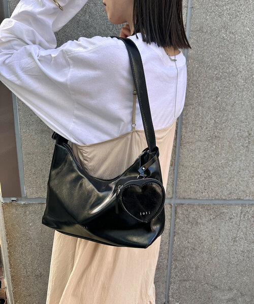 mystic loti ハートポーチ付きホーボーBAG トートバッグ mystic トートバッグ loti ハートポーチ付きホーボーBAG