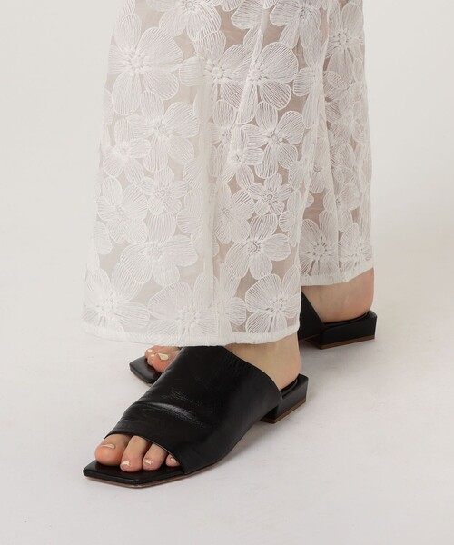 ツモーローランドレースパンツ TOMORROWLAND（トゥモローランド） パンツ MARTIN MARTIN Pantalon Jim