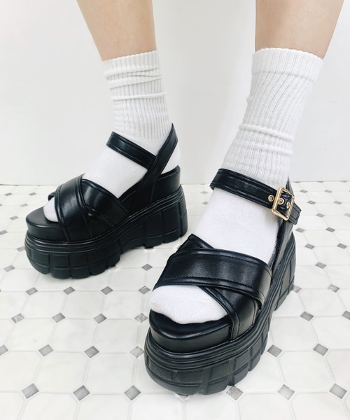 【厚底だけど大人っぽい♪】 CHANEL 25ss サンダル 履き心地抜群で可愛すぎる！！担当さんを信じて買ってよかった