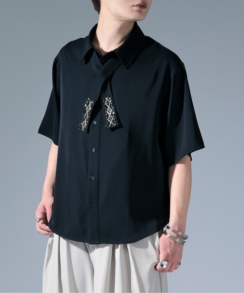 Ellno Loset（エルノロゼット） シャツ 半袖 ノーブルビジューボウタイ