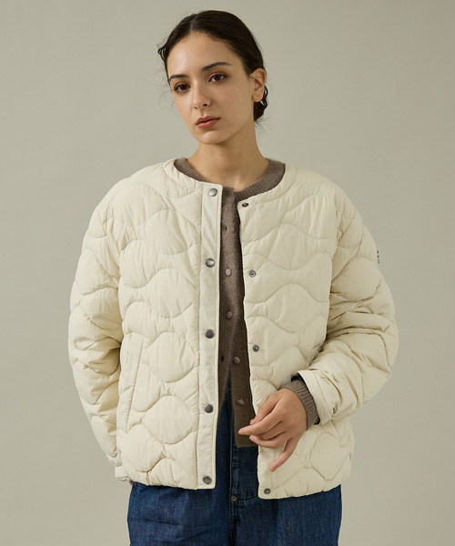 PYRENEXのホワイトダウンジャケット ピレネックス　サイズ40 Pyrenex（ピレネックス） ダウンコート ダウンジャケット 「PYRENEX