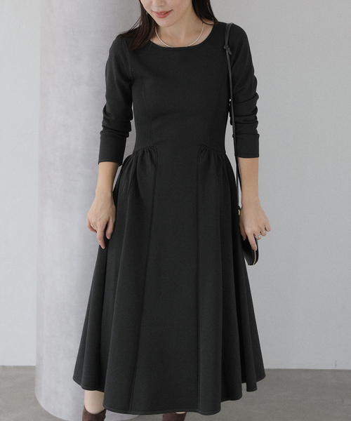 La TOTALITE（ラ トータリテ） ワンピース フィットフレアニット