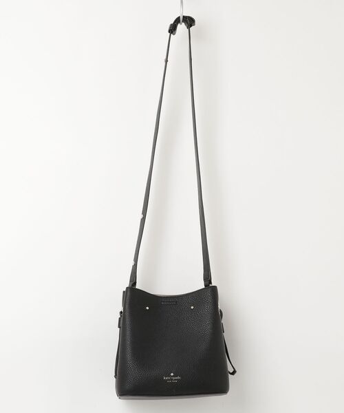 ほぼ新品　kate spade ショルダーバッグ ブラック kate spade NEW YORK（ケイト・スペード ニューヨーク） ショルダー