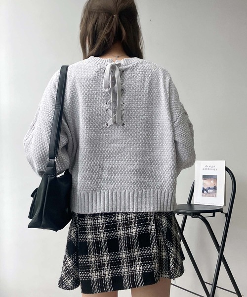 AS KNOW AS（アズノゥアズ） ニット セーター 後レースアップモール