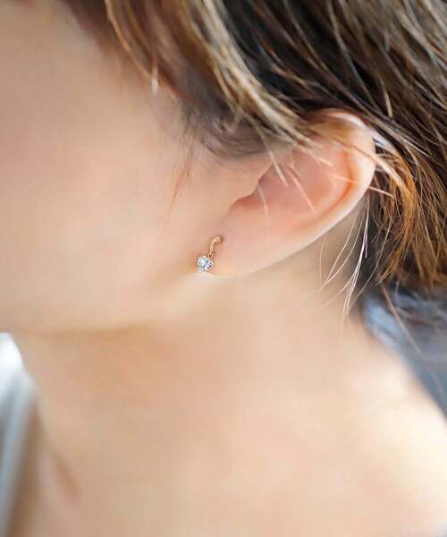 ANEMONE（アネモネ） ピアス カーブライン×ハートビジューピアス「K10