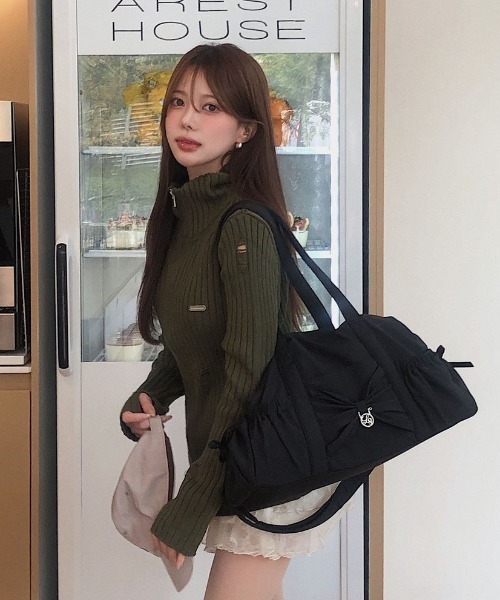 ILLIGO ショルダーバッグ バッグ 「日本未発売/WEB限定」ILLIGO
